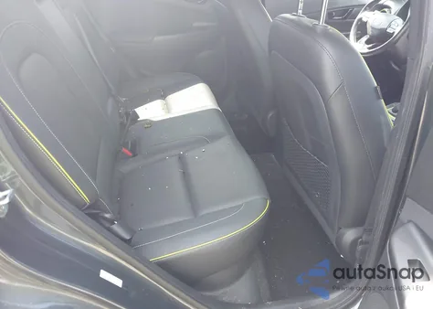 2018 Hyundai Kona Limited from USA, damaged, VIN KM8K33A59JU071540